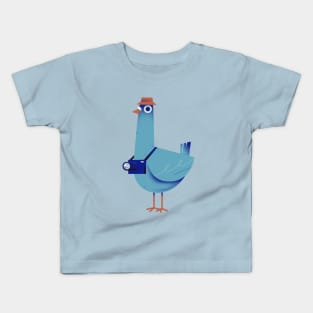 Pigeon tourist Kids T-Shirt